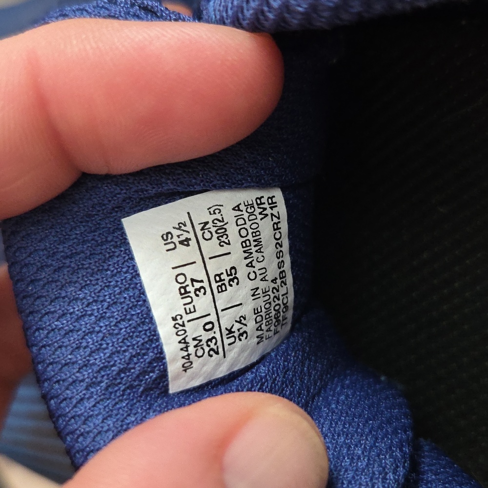 Asics Kids Gel Game Navy and Blue Sneakers size 4.5 - Picture 7 of 7